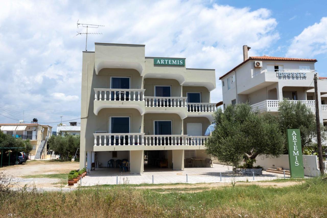 Ferienwohnung Pansion Artemis Mavrovoúnion Exterior foto